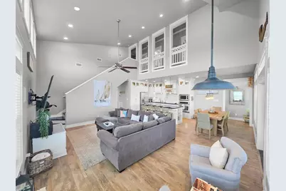 2139 Gulf, Crystal Beach, TX 77650 - Photo 17