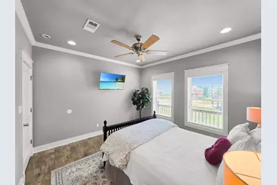 2139 Gulf, Crystal Beach, TX 77650 - Photo 37
