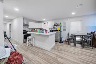 2633 W Main St, Baytown, TX 77520 - Photo 5