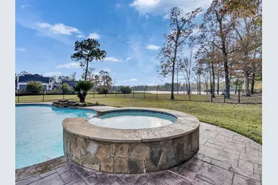 15601 Crown Oaks Drive, Montgomery, TX 77316 - Photo 45