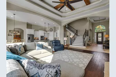 15601 Crown Oaks Drive, Montgomery, TX 77316 - Photo 9