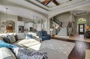 15601 Crown Oaks Dr, Montgomery, TX 77316 - Photo 9