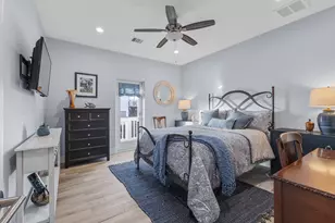 22520 Bay Point Dr, Galveston, TX 77554 - Photo 9