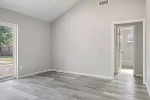 415 Bellmar Ln, Friendswood, TX 77546 - Photo 7