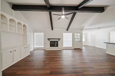 719 Thornwood Drive, Shenandoah, TX 77381 - Photo 9