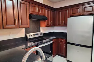 6611 W Sam Houston Pkwy S, Houston, TX 77072 - Photo 11