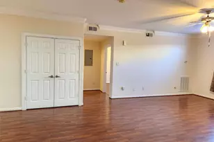 6611 W Sam Houston Pkwy S, Houston, TX 77072 - Photo 9