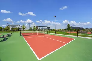 3306 Wickfield Pass Ln, League City, TX 77573 - Photo 31