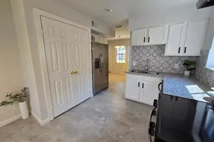 11315 Langdon Ln, Houston, TX 77072 - Photo 15