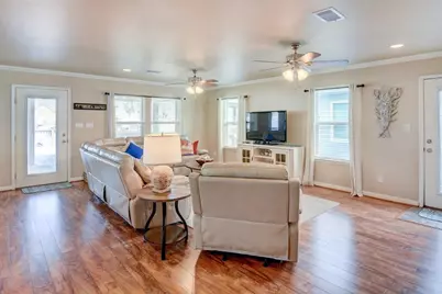 22122 Cantina Drive, Galveston, TX 77554 - Photo 7