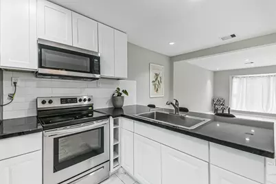 6853 Chasewood Drive, Houston, TX 77489 - Photo 9