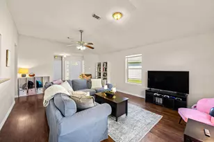 4050 Cary Creek Dr, Baytown, TX 77521 - Photo 5