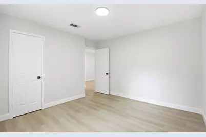 62 S Hidden View Circle, The Woodlands, TX 77381 - Photo 31