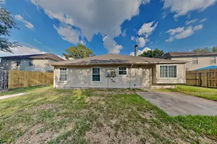17014 Enchanted Cir W, Sugar Land, TX 77498 - Photo 17