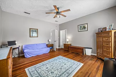 1206 W 8th St, Caldwell, TX 77836 - Photo 13