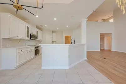 11210 Hundred Bridge Lane, Sugar Land, TX 77498 - Photo 13