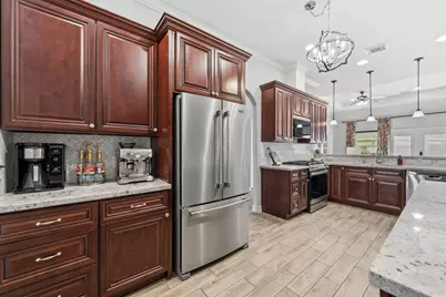 226 Rio Grande Drive, Baytown, TX 77523 - Photo 15