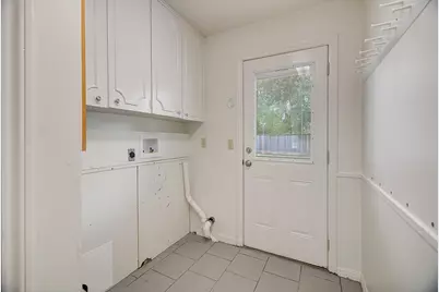 106 Woodland Road, Lake Jackson, TX 77566 - Photo 45