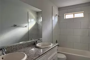 4509 Larkspur St, Houston, TX 77051 - Photo 13