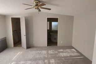 405 Battlebell Rd, Highlands, TX 77562 - Photo 11