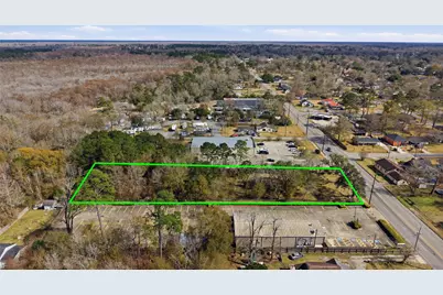 2740 E Lucas Drive, Beaumont, TX 77703 - Photo 11
