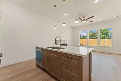 9109 Henrietta Street #C & D, Houston, TX 77088 - Photo 3