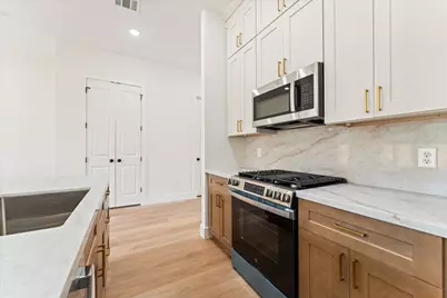 9109 Henrietta Street #C & D, Houston, TX 77088 - Photo 5