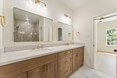 9109 Henrietta Street #C & D, Houston, TX 77088 - Photo 21