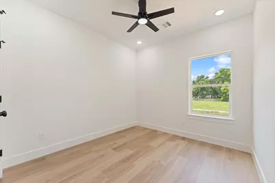 9109 Henrietta Street #C & D, Houston, TX 77088 - Photo 25