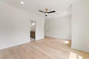 9109 Henrietta St, Houston, TX 77088 - Photo 19