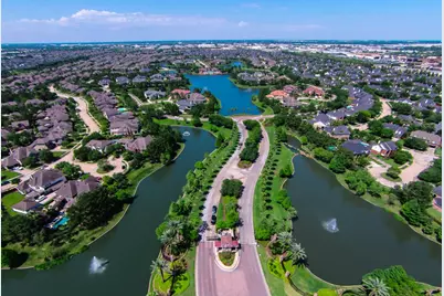 12434 Santiago Cove Lane, Houston, TX 77041 - Photo 31