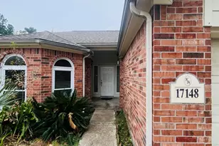 17148 Gleneagle Dr S, Conroe, TX 77385 - Photo 3