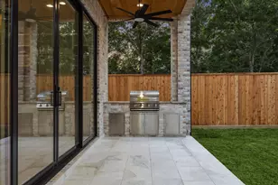 3760 Arnold St, West University Place, TX 77005 - Photo 33