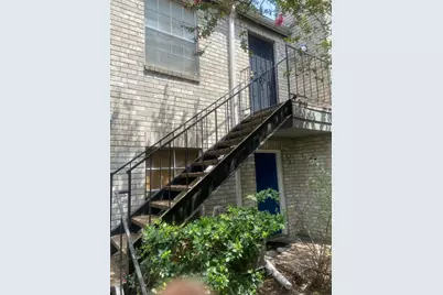 9700 Leawood Boulevard #214, Houston, TX 77099 - Photo 1