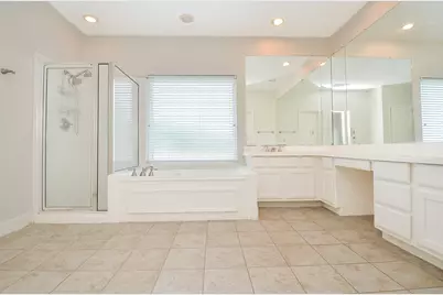 6007 Planters Point Court, Sugar Land, TX 77479 - Photo 13