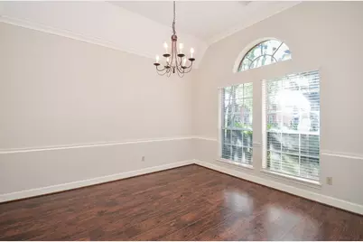 6007 Planters Point Court, Sugar Land, TX 77479 - Photo 3