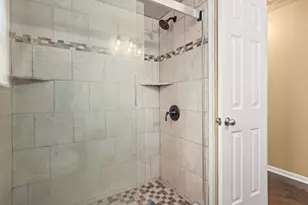 3802 Oakwilde Cir, La Porte, TX 77571 - Photo 15