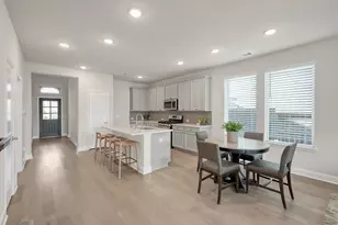 2754 Hidden Hollow Ln, Conroe, TX 77385 - Photo 11