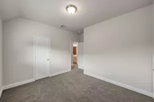 2754 Hidden Hollow Ln, Conroe, TX 77385 - Photo 33