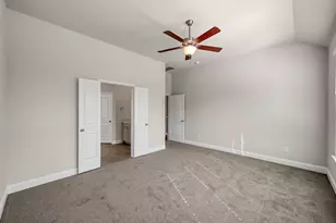 2754 Hidden Hollow Ln, Conroe, TX 77385 - Photo 21