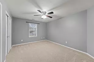 610 Carriage View Ln, Houston, TX 77336 - Photo 17