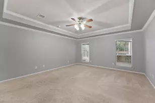 610 Carriage View Ln, Houston, TX 77336 - Photo 15