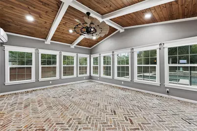 610 Carriage View Lane, Houston, TX 77336 - Photo 11