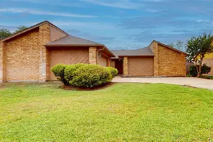 1022 Manorglen Dr, Missouri City, TX 77489 - Photo 1