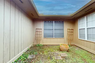 1022 Manorglen Dr, Missouri City, TX 77489 - Photo 5