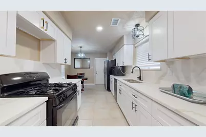 1022 Manorglen Drive, Missouri City, TX 77489 - Photo 17
