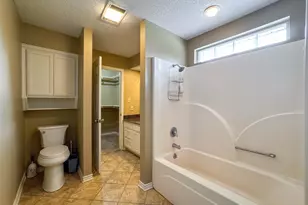 2705 Clark Ln, Orange, TX 77632 - Photo 17