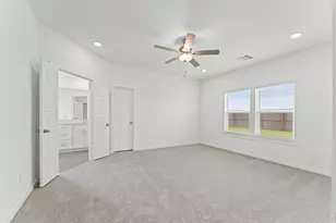 8331 Amethyst Valley Ln, Angleton, TX 77516 - Photo 3