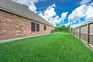 2237 Jernigan Ford, Dickinson, TX 77539 - Photo 35