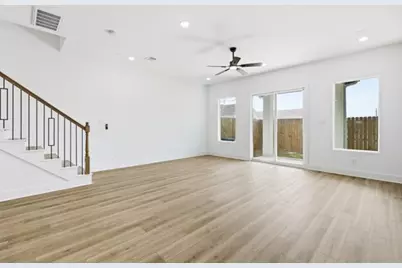 110 Luetta Street, Houston, TX 77076 - Photo 7